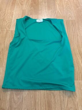 Women’s Scoop Neck Tank Top - Green